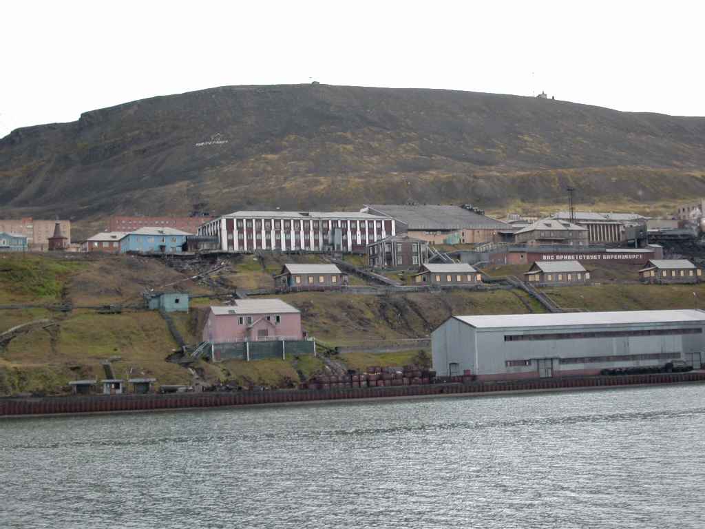 Barentsburg_uitzicht1.jpg
