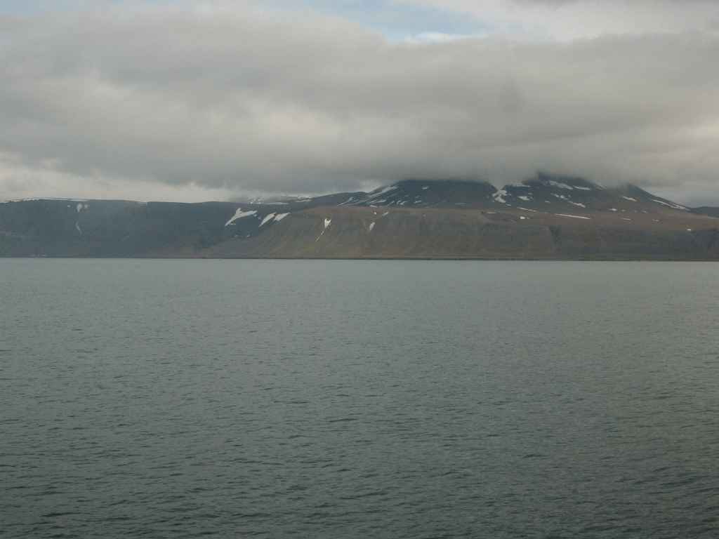 Grumant_isfjorden.jpg